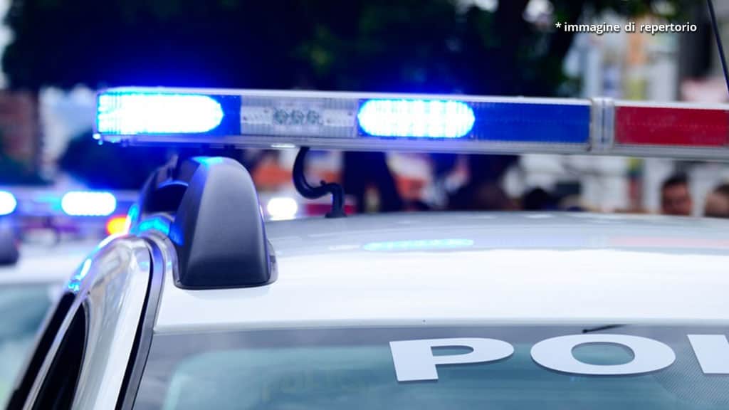 auto della polizia