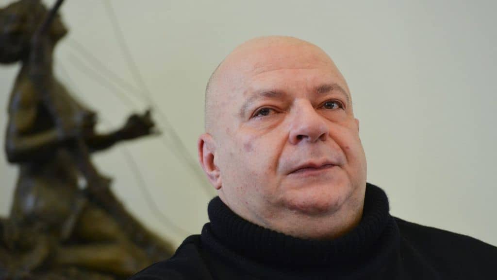 maurizio coruzzi in primo piano