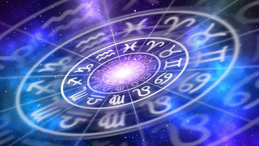 Oroscopo di domani 21 giugno 2021. Amore, lavoro, fortuna, segno per segno nell’oroscopo di domani Oroscopo di domani 21 giugno 2021. Amore, lavoro, fortuna, segno per segno nell’oroscopo di domani