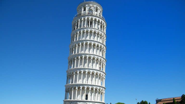 Torre Di Pisa Chi L Ha Costruita