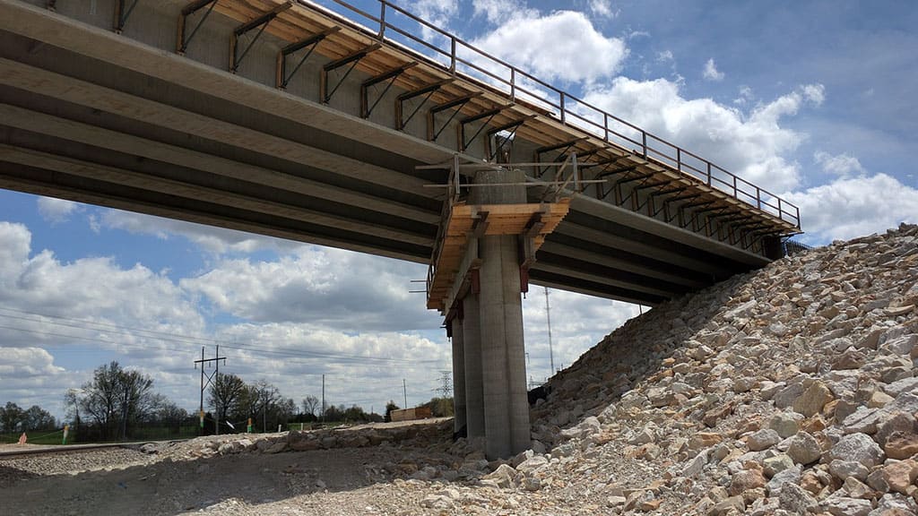 ponte e pietre