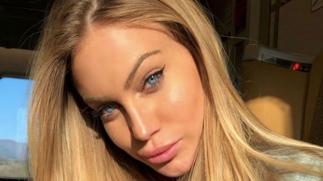 Taylor Mega Dipendenza Dall Eroina E Violenza Nel Passato Della Showgirl