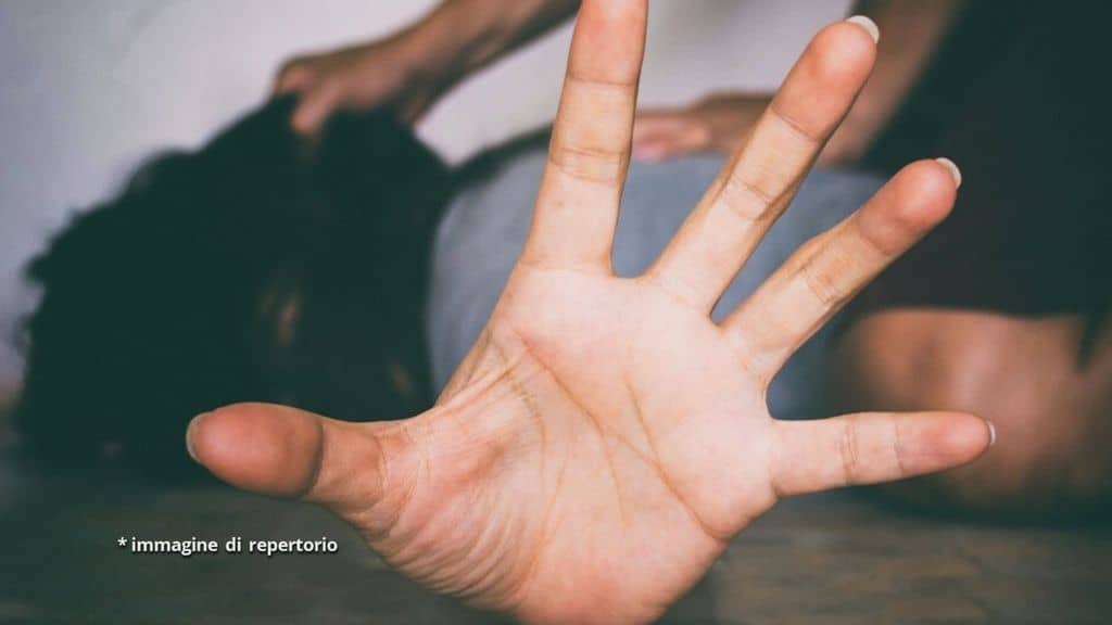 Violenza su una donna