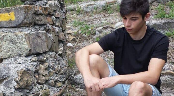 Alessio Vinci, suicida a 18 anni: ritrovato un computer, può dare risposte