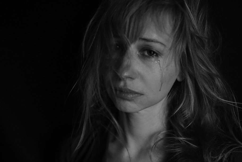 donne- violenza- pianto