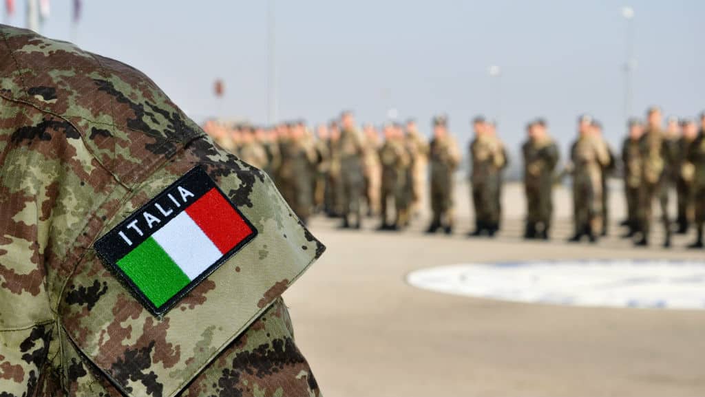 Iran attacca basi USA in Iraq: militari italiani nei bunker