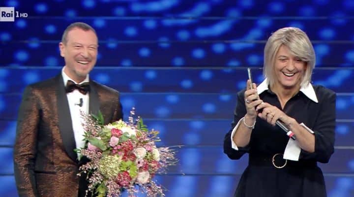 Sanremo 2020 live: al via la seconda serata tra Maria De Filippi e Fabrizio Frizzi
