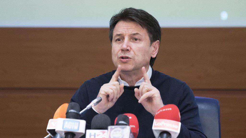 Giuseppe Conte in conferenza stampa