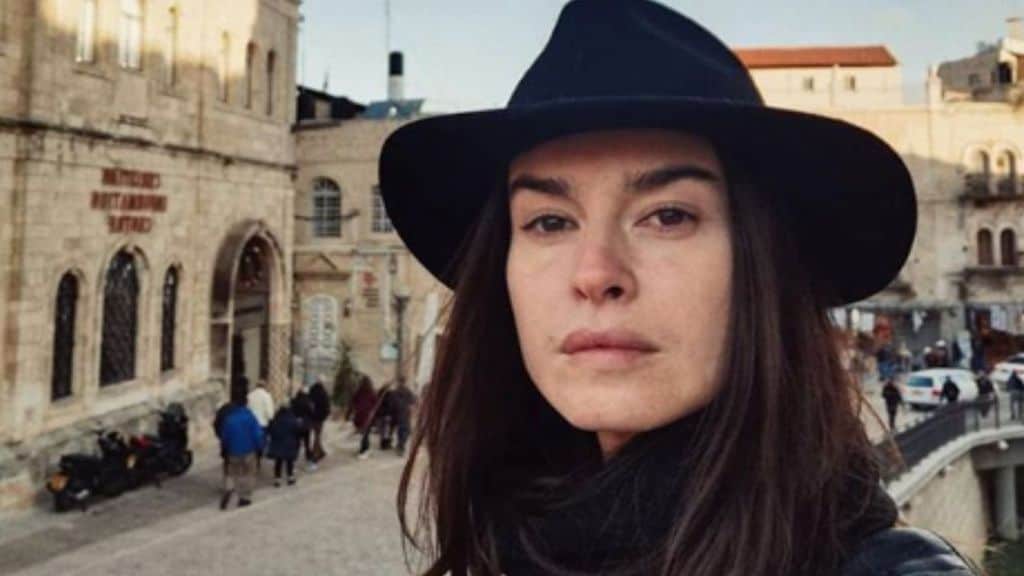 kasia smutniak col cappello