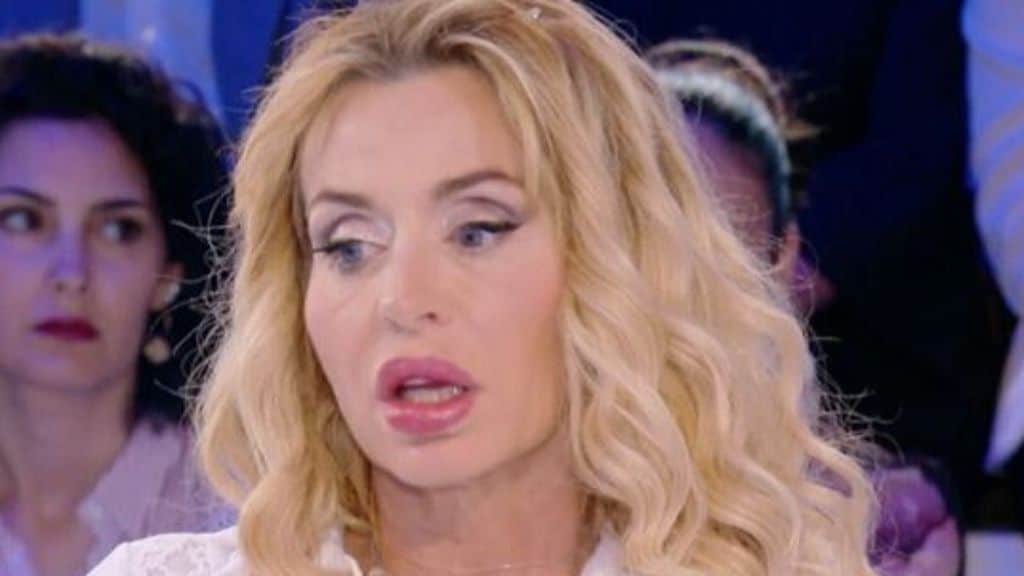 valeria marini a verissimo