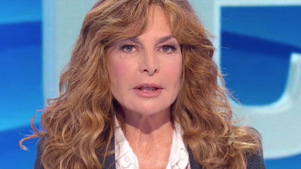 Giuliana De Sio in primo piano