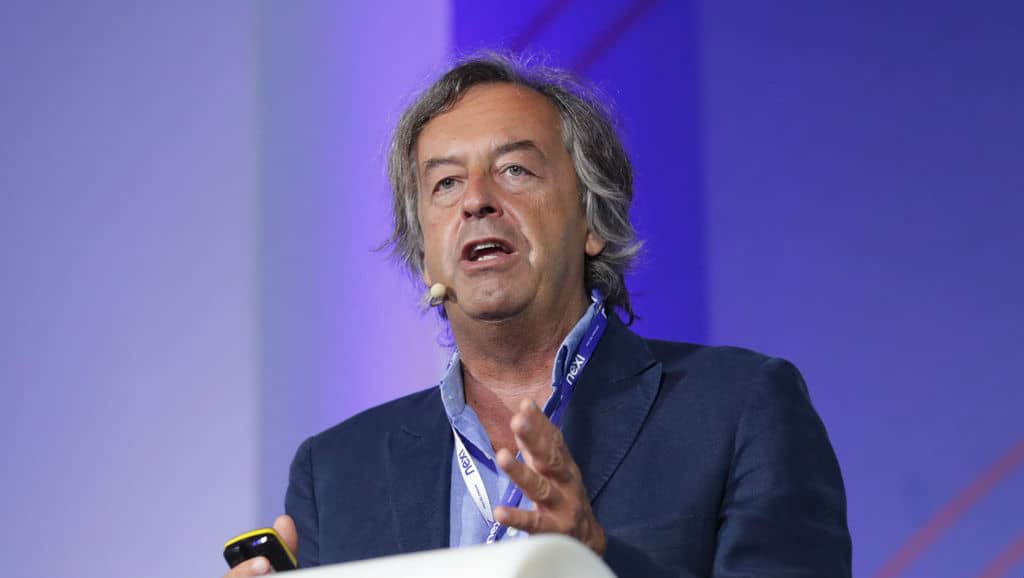 Coronavirus, Burioni: “Se non fermiamo questa epidemia siamo nei guai”