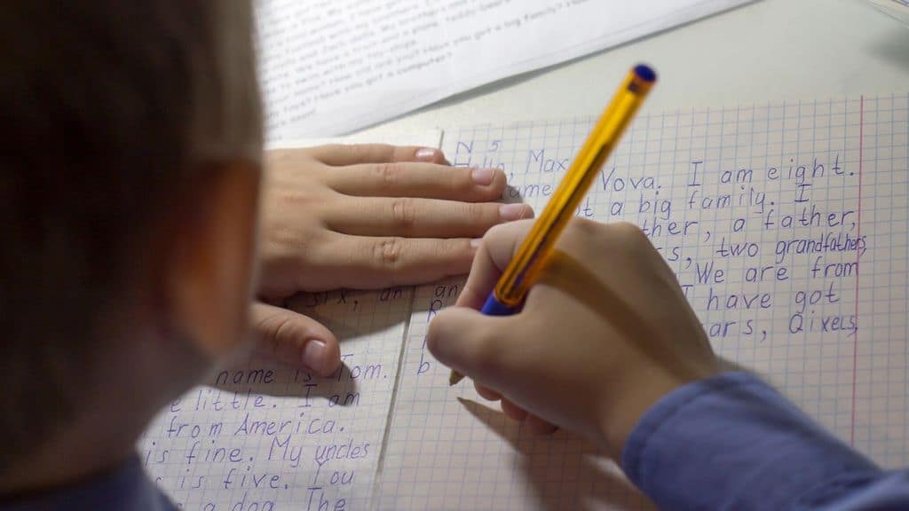 bimba scrive lettera