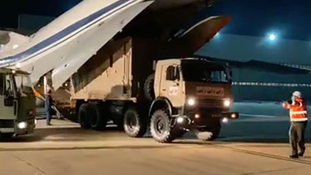 camion con aiuti dalla Russia