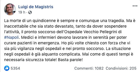 Il post su Facebook di Luigi de Magistris