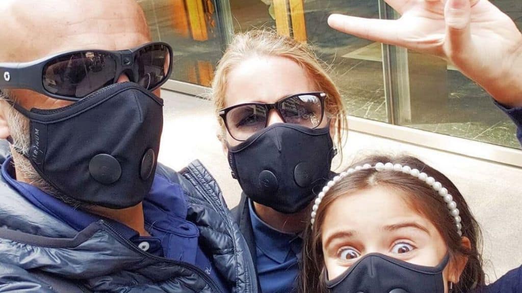 heather parisi con il marito e la figlia a hong kong