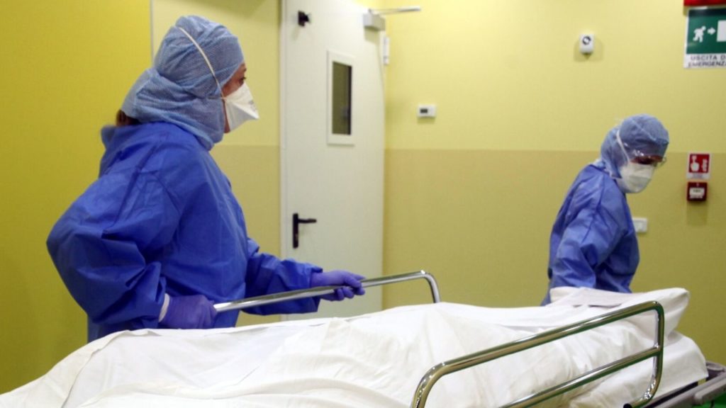 Donna morta di legionella a Siracusa: bloccati impianti idrici e di condizionamento Donna morta di legionella a Siracusa: bloccati impianti idrici e di condizionamento