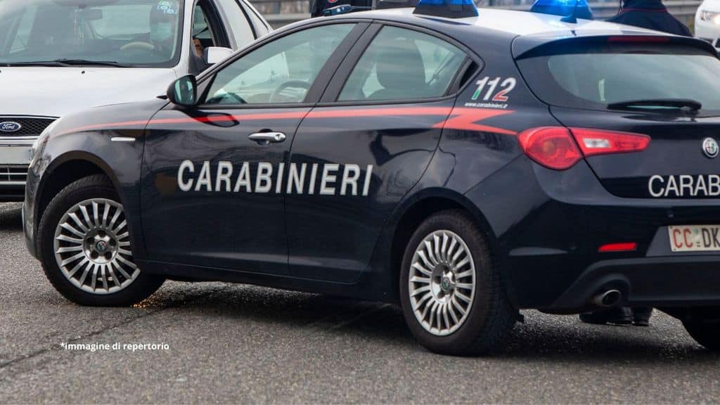 volante dei carabinieri