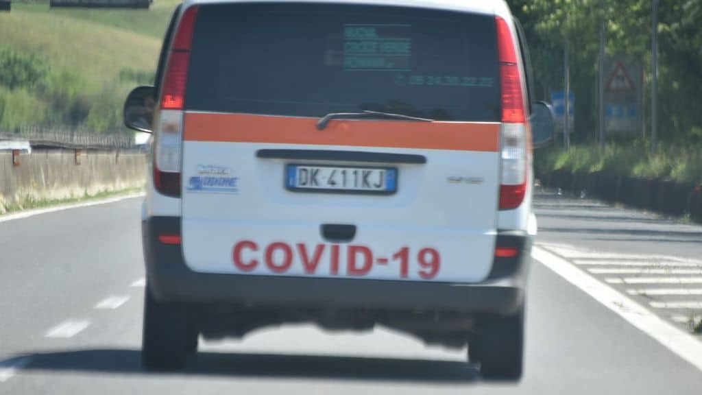 ambulanza coronavirus italia
