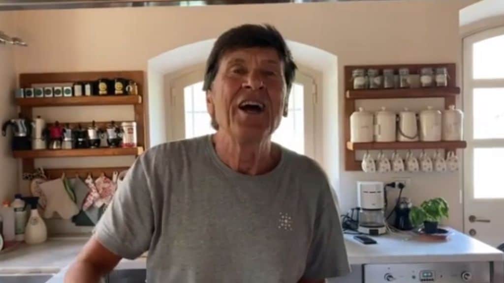 gianni morandi in cucina