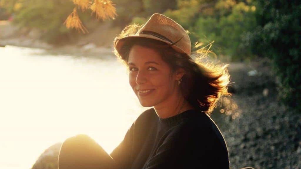 Laura Pintore, ricercatrice 27enne, è rimasta bloccata in Nuova Zelanda durante la pandemia da Coronavirus. Si è fatta portavoce degli italiani all'estero