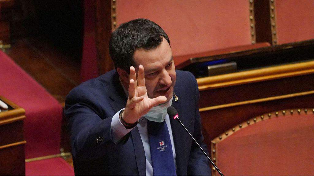 Il leader della Lega Matteo Salvini in Senato