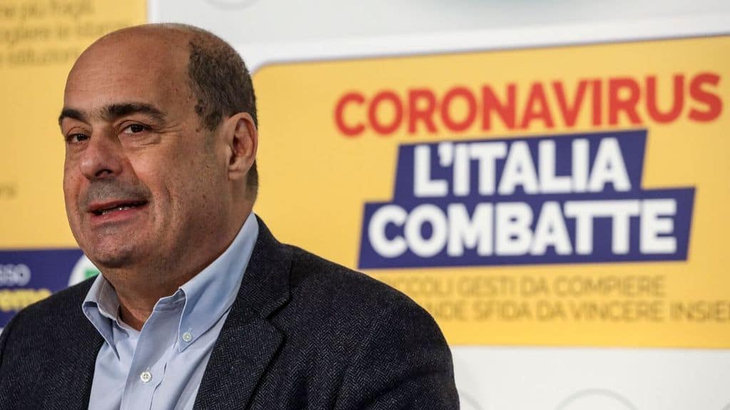 primo piano di nicola zingaretti