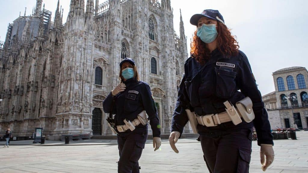 Controlli di Polizia al Duomo di Milano