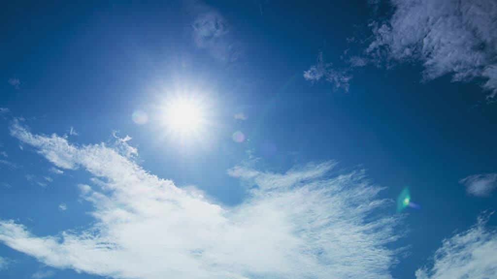 sole e nuvola