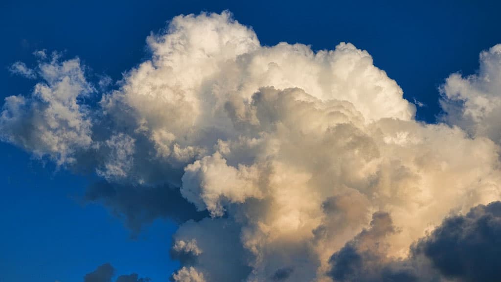 cielo nuvoloso