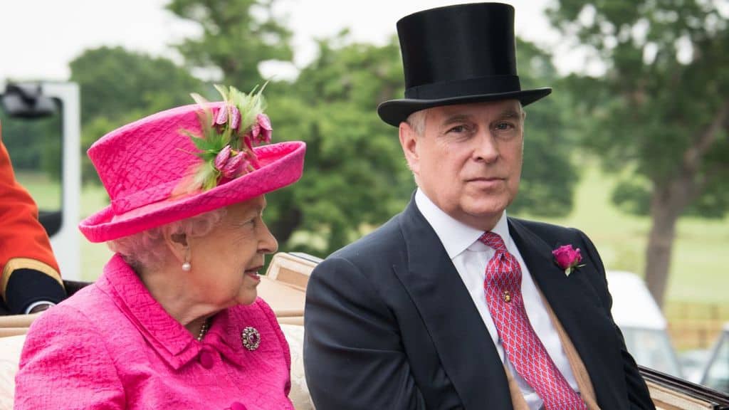 La regina Elisabetta e il duca di York, il principe Andrea