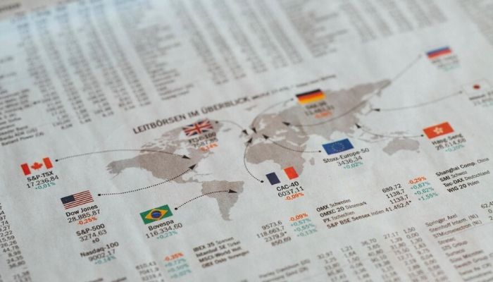 mercati mondiali su giornale