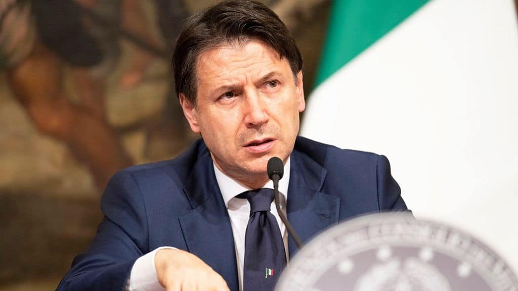 Primo piano del premier Giuseppe Conte