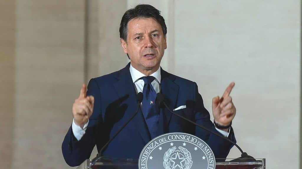 primo piano giuseppe conte