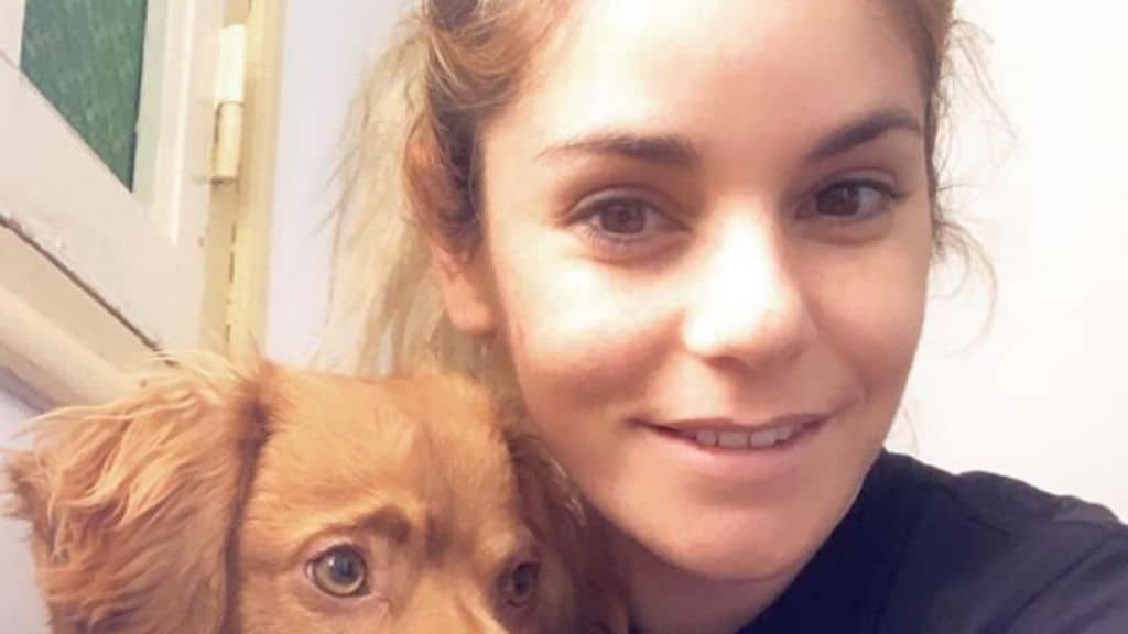 Nicoletta è una dei tanti italiani bloccati all'estero dalla pandemia di Coronavirus. Insieme al suo cagnolino Oscar dal Marocco vuole tornare a casa