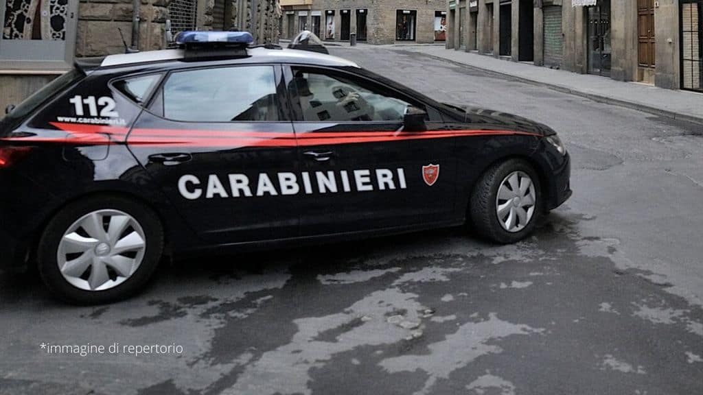 volante dei carabinieri