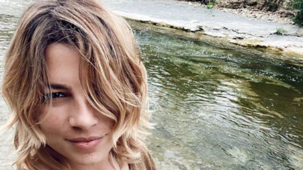 emma marrone un selfie