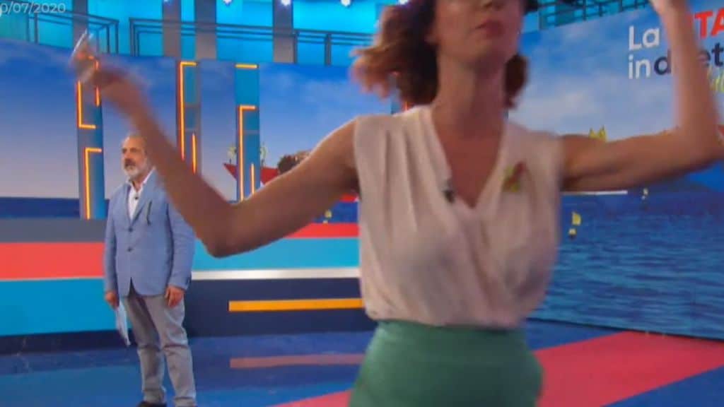 Andrea Delogu abbandona lo studio di La Vita in Diretta Estate