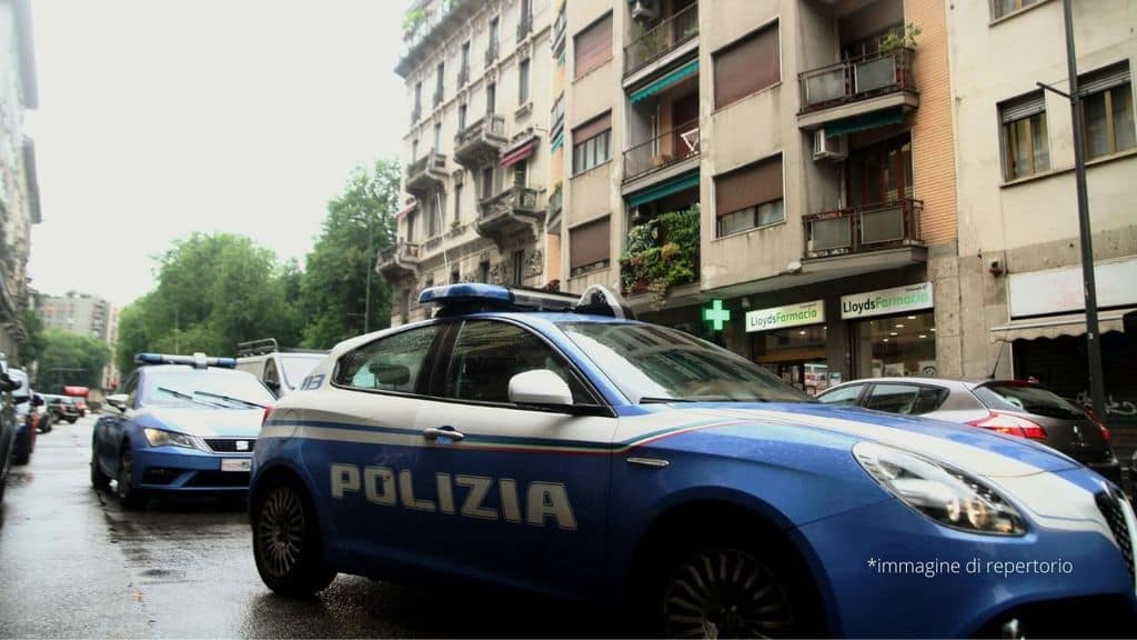 volanti della polizia