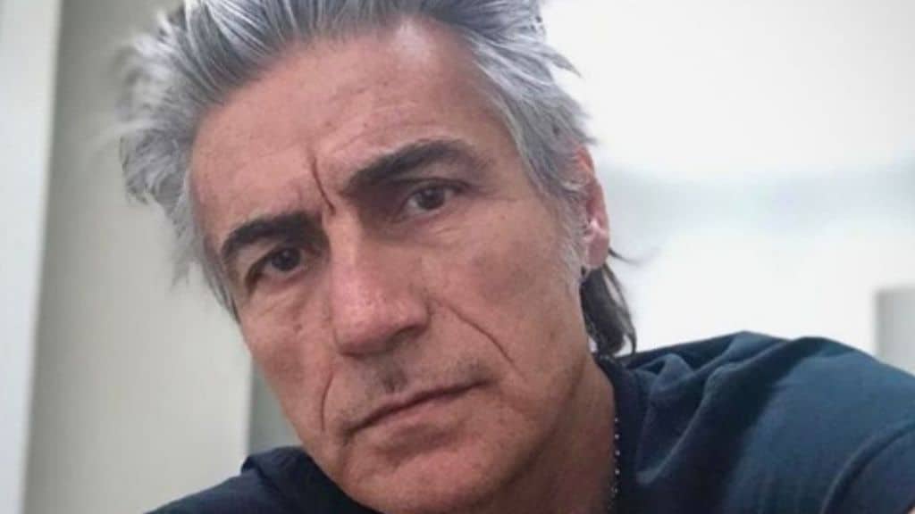 Ligabue dice addio allo storico barista Mario di "Certe Notti"
