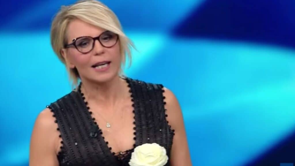 Maria De Filippi approda su Rai 1: al suo fianco Sabrina Ferilli e Fiorella Mannoia Maria De Filippi approda su Rai 1: al suo fianco Sabrina Ferilli e Fiorella Mannoia