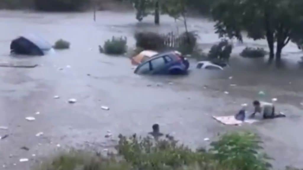 Bomba d'acqua su Palermo