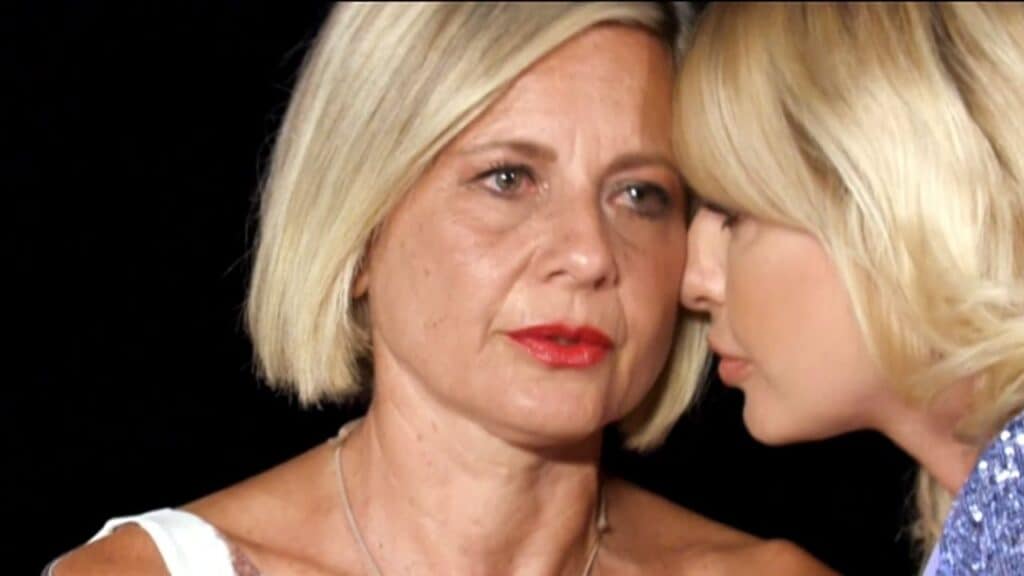 Temptation Island, Manila Nazzaro dalla parte di Antonella: “Non so se potrei perdonare Pietro” Temptation Island, Manila Nazzaro dalla parte di Antonella: “Non so se potrei perdonare Pietro”