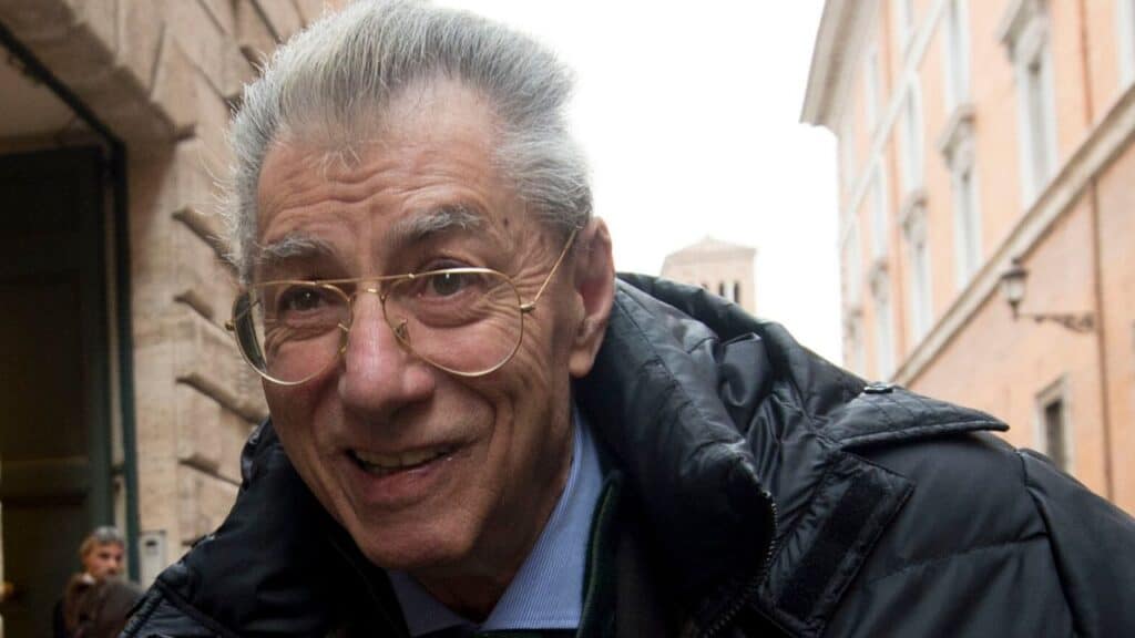 primo piano umberto bossi