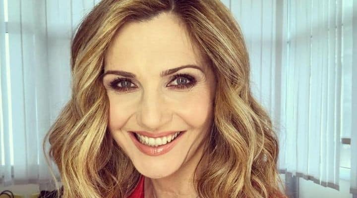 Lorella Cuccarini primo piano