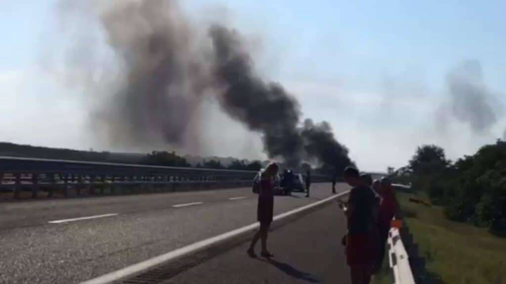 Autostrada A14, 20enne percorre 10 chilometri con monopattino, doveva presentarsi a un colloquio di lavoro Autostrada A14, 20enne percorre 10 chilometri con monopattino, doveva presentarsi a un colloquio di lavoro