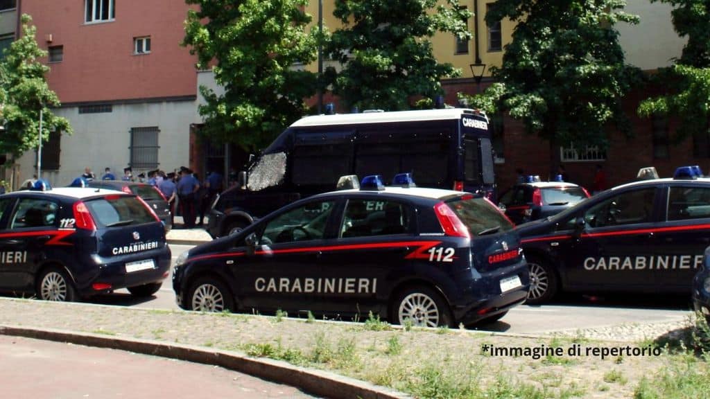 auto dei carabinieri
