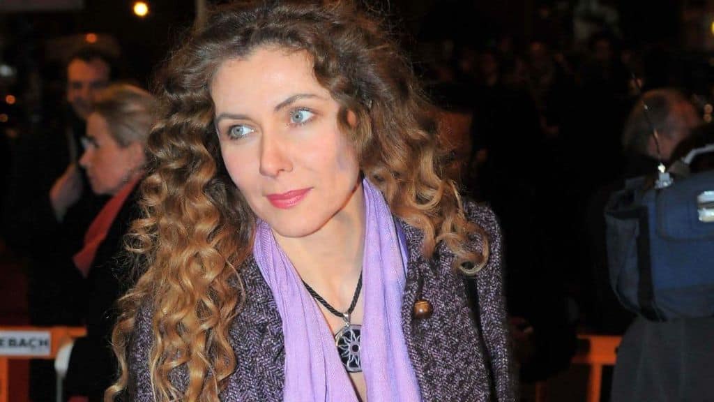 Eleonora Brigliadori in primo piano
