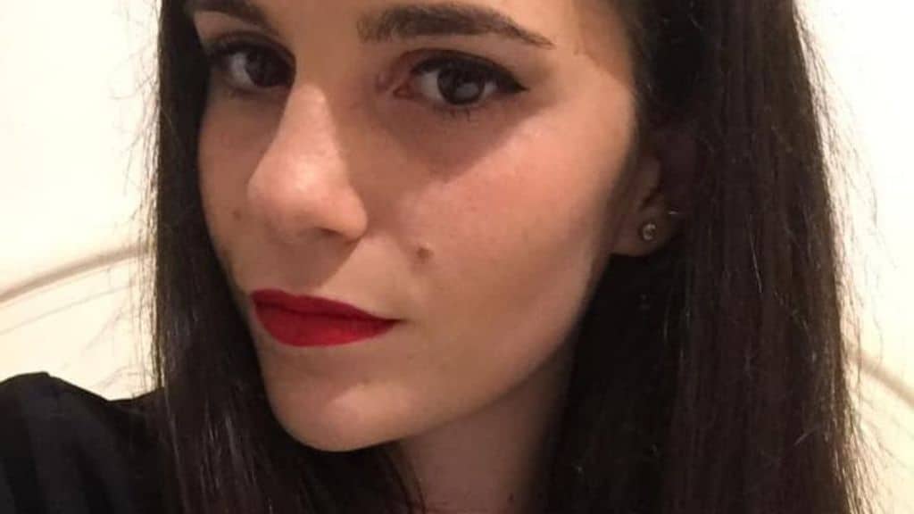 Primo piano di Lorenza Famularo, 22enne morta a Lipari