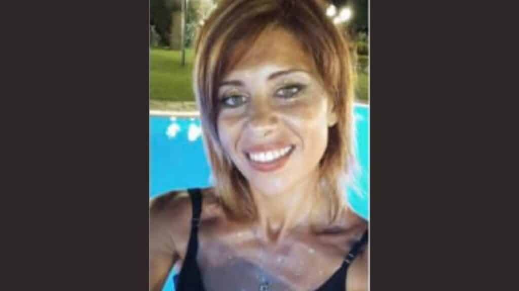 Messina, scompare insieme al figlio di 4 anni dopo un incidente: apprensione per Viviana Parisi Messina, scompare insieme al figlio di 4 anni dopo un incidente: apprensione per Viviana Parisi